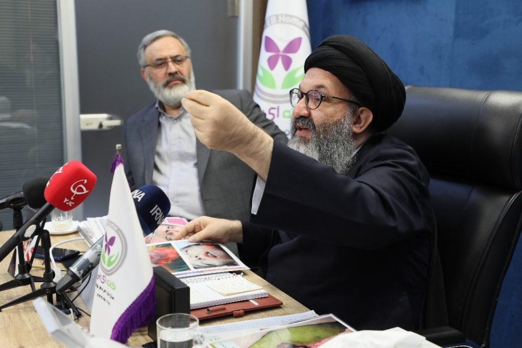 نشست خبری خانه ای بی